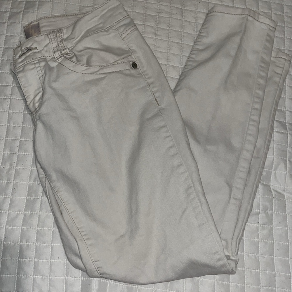 White Jeans
